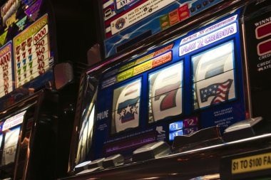 Slot games on mahadewa88 include Aviator, Sweet Bonanza, Gates of Olympus, and Fortune Tiger — all optimized for mobile. mahadewa88 app slot games display including Aviator, Sweet Bonanza, and Mahjong Ways